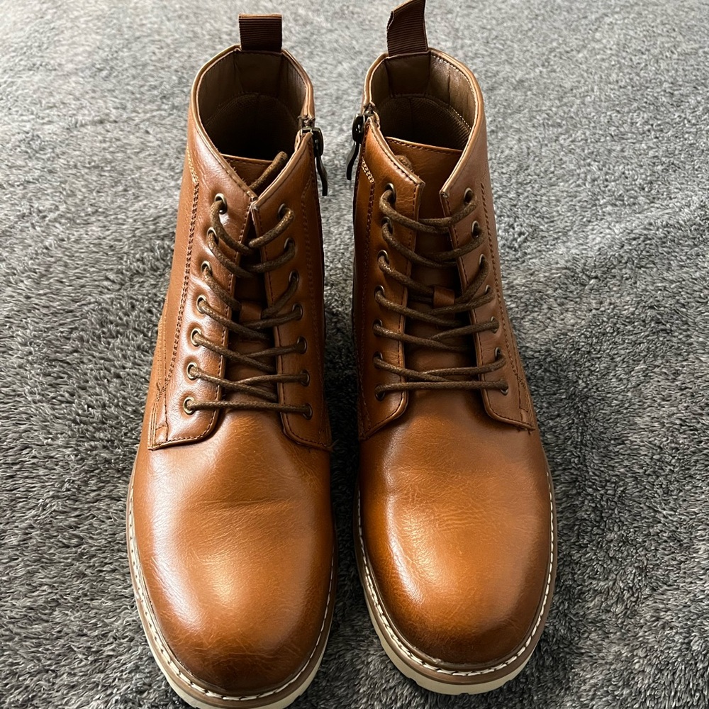 Steve Madden Boots